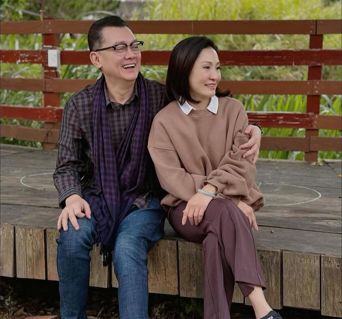 NSƯT Hữu Châu và Hồng Đào là những cái tên gạo cội của làng giải trí Việt.