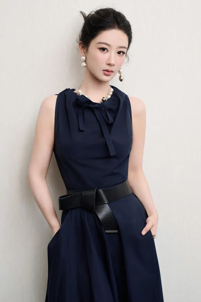 Diện mạo mới lạ của Dương Tử nhận về phản hồi tích cực từ phía khán giả. Ảnh: Sohu