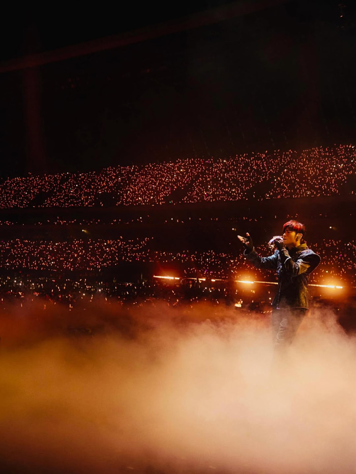 Châu Kiệt Luân bế con gái 9 tuổi đến Bắc Kinh chuẩn bị concert, gây sốt mạng xã hội Ảnh 4