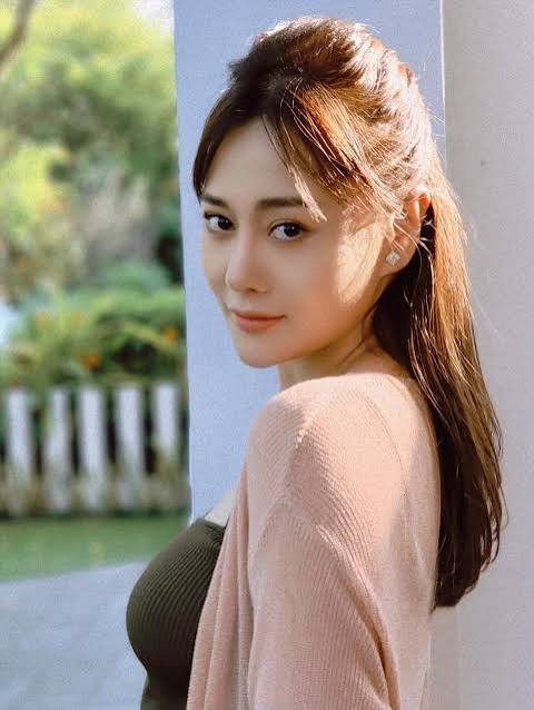 Diễn viên Phương Oanh quê ở Ninh Bình.