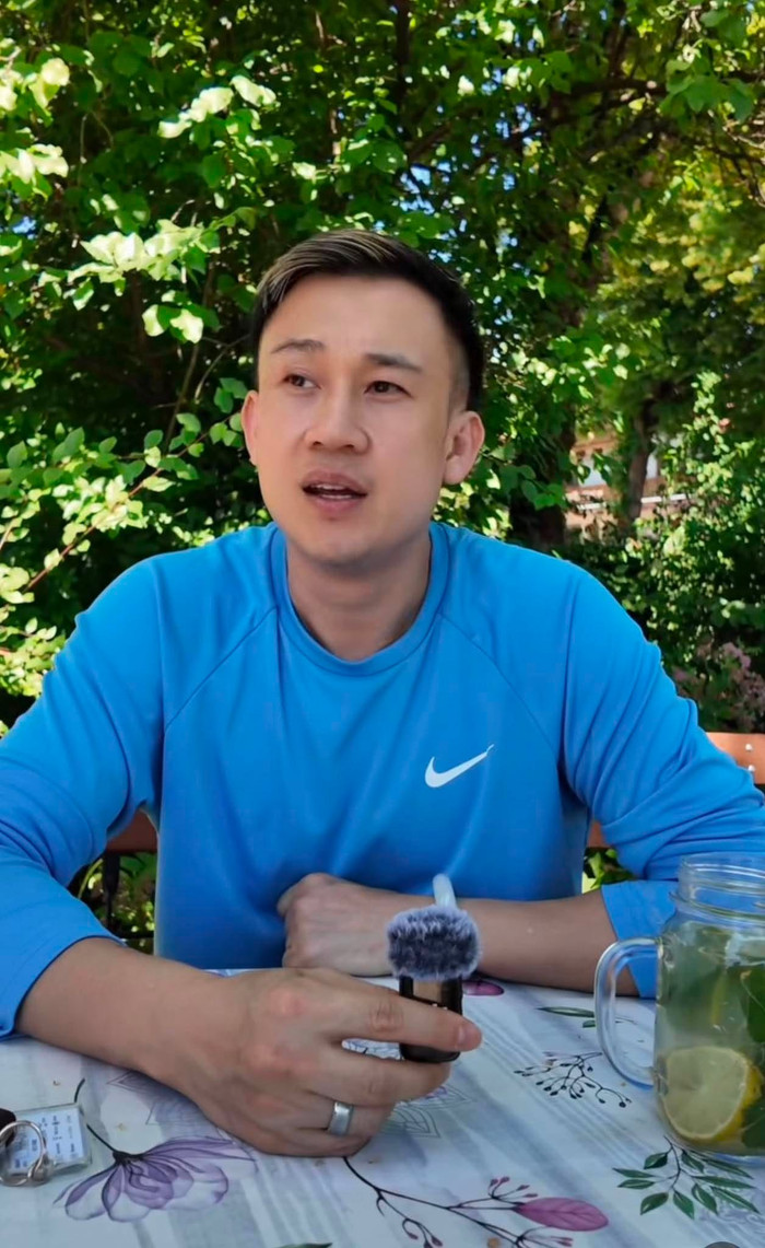 Dương Triệu Vũ kể tường tận vụ việc bị móc trộm tiền vừa xảy ra.