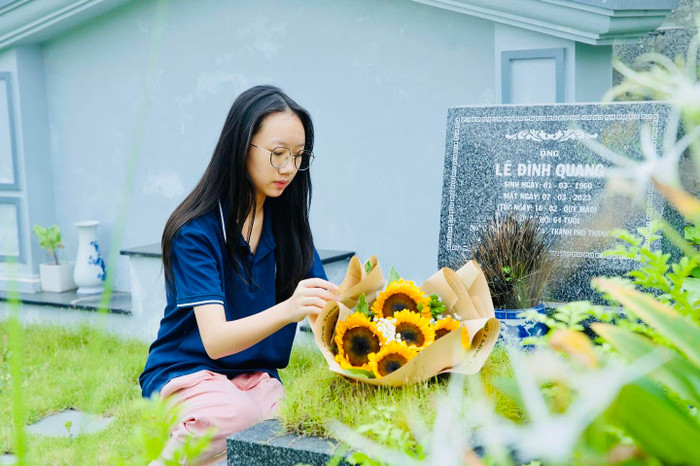 Ngày Gia đình Việt Nam (28/6): Nhiều gia đình dành thời gian trở về cội nguồn, vun đắp đạo hiếu Ảnh 5