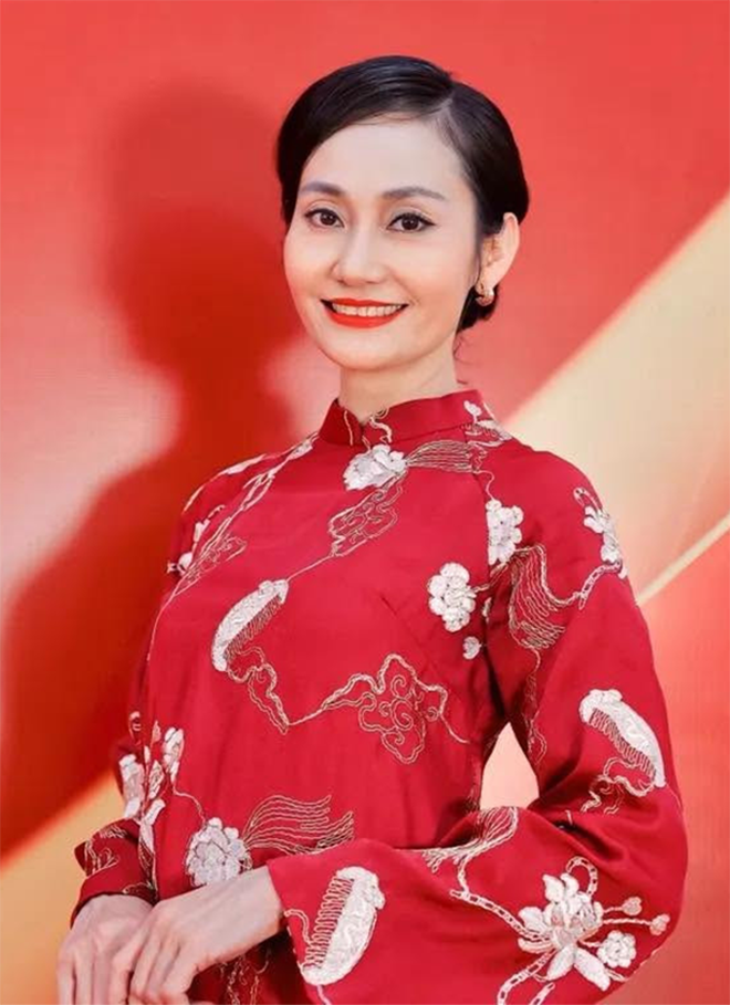 Nhiều người trông chờ vào sự kết hợp giữa Hoài Linh và Hạnh Thúy trong thời gian sắp tới.