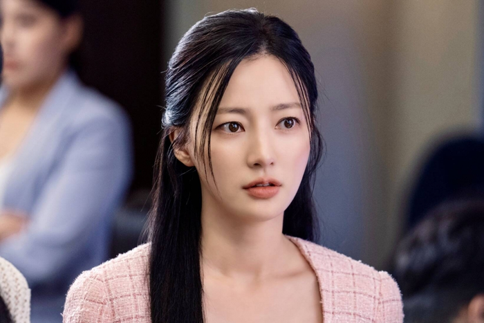 Những ồn ào xoay quanh nữ diễn viên Song Ha Yoon vẫn chưa có dấu hiệu hạ nhiệt.