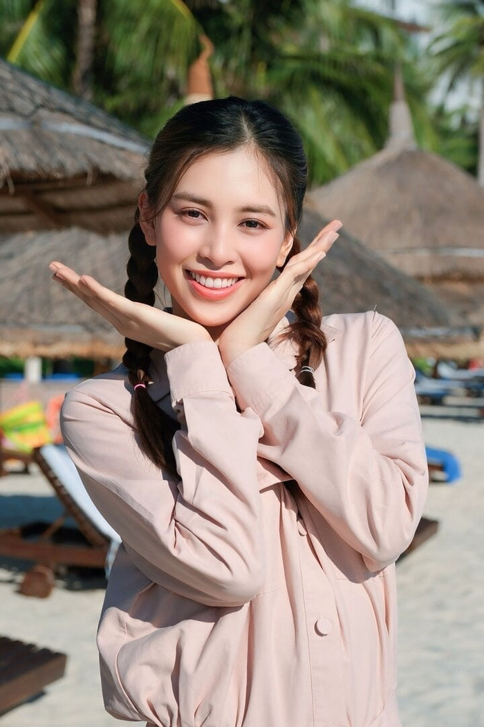 Hoa hậu Tiểu Vy sinh ra và lớn lên ở Quảng Nam - vùng đất nay sáp nhập thành 1 phần của TP Đà Nẵng.