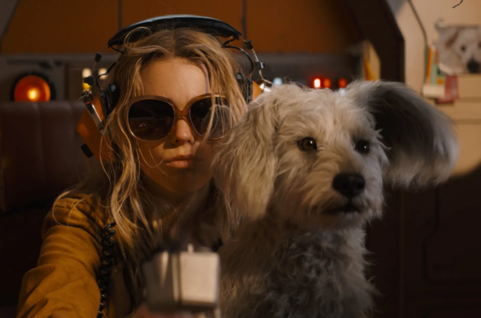 Milly Alcock trong vai nữ siêu nhân đã không thể giúp dự án mới của Warner Bros. bùng nổ về doanh thu phòng vé quốc tế. Ảnh: NSX