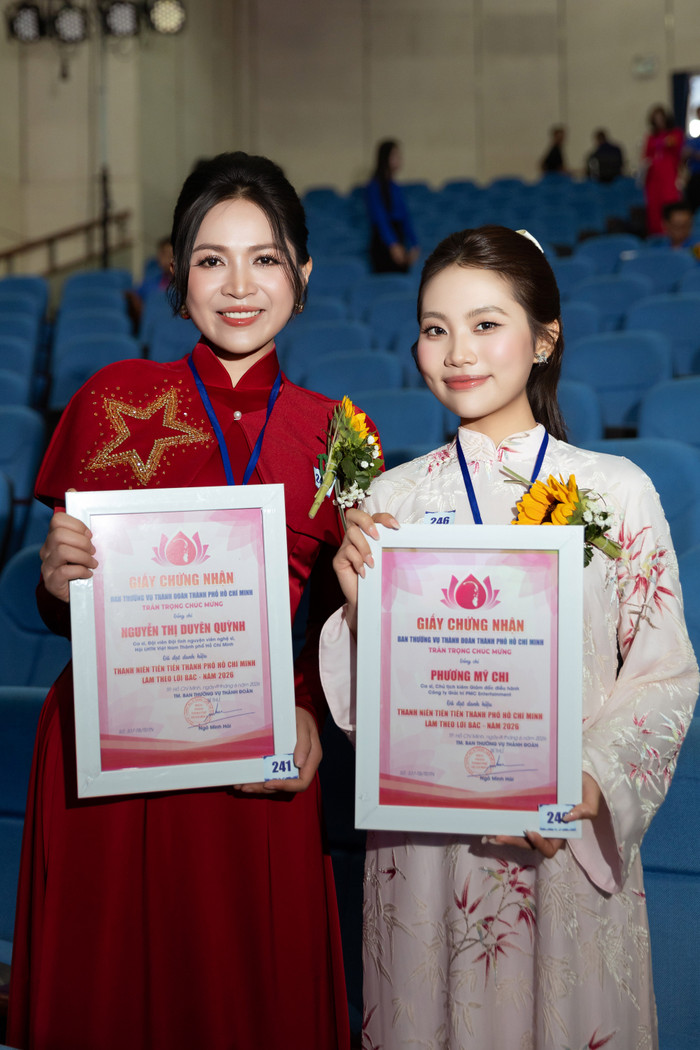 Phương Mỹ Chi đã theo đuổi định hướng gắn liền với các giá trị văn hóa và chất liệu âm nhạc truyền thống Việt Nam.
