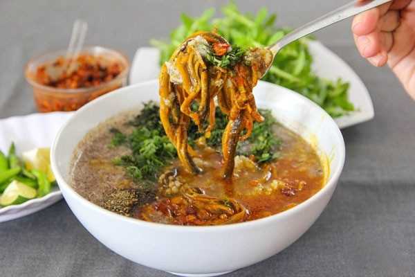 Cháo lươn đặc sản xứ Nghệ.
