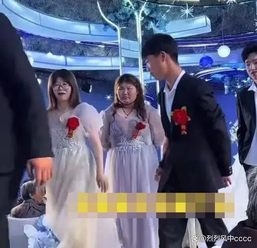 Đưa tay về phía phù rể giữa lễ cưới, cô gái nhận phản ứng khiến cả hội trường xôn xao Ảnh 1