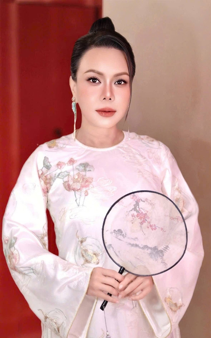 Giữa lúc điện ảnh Việt đang bước vào giai đoạn ấn tượng, Việt Hương lại bất ngờ tạo nên một trong những cú chuyển mình đáng chú ý nhất của màn ảnh rộng. Ảnh: FBNV