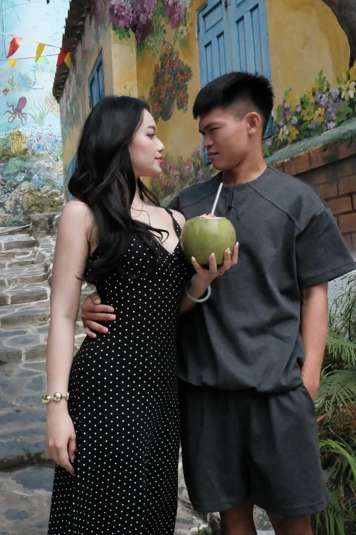 Hồ Văn Cường đang dưỡng thương. Ảnh: FBNV