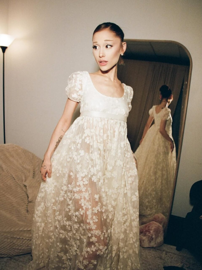 Ariana Grande dời 3 đêm diễn trong tour diễn toàn cầu, xin lỗi khán giả Ảnh 1
