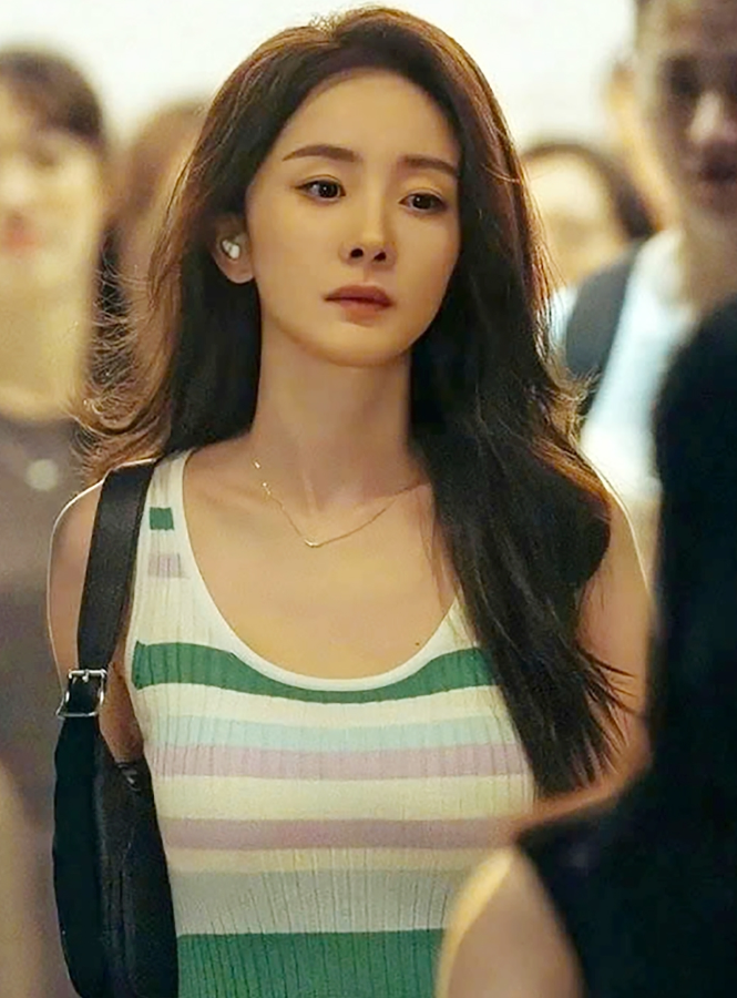 Dương Mịch nỗ lực chuyển hướng sang dòng phim hiện thực nhưng vẫn chưa có danh hiệu chính thống để hoàn thiện bước ngoặt sự nghiệp.