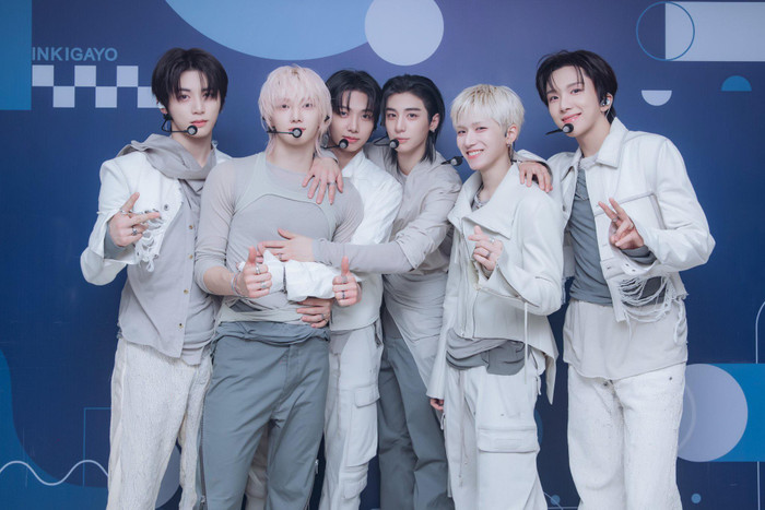 BOYNEXTDOOR lập kỷ lục mới với album đầu tay: Từ triệu bản bán ra đến cú bứt phá trên Billboard Ảnh 3