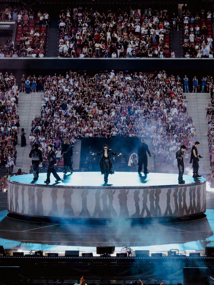 Số tiền hơn 3 nghìn tỷ đồng đã giúp BTS 'đánh bại' huyền thoại The Rolling Stones Ảnh 1
