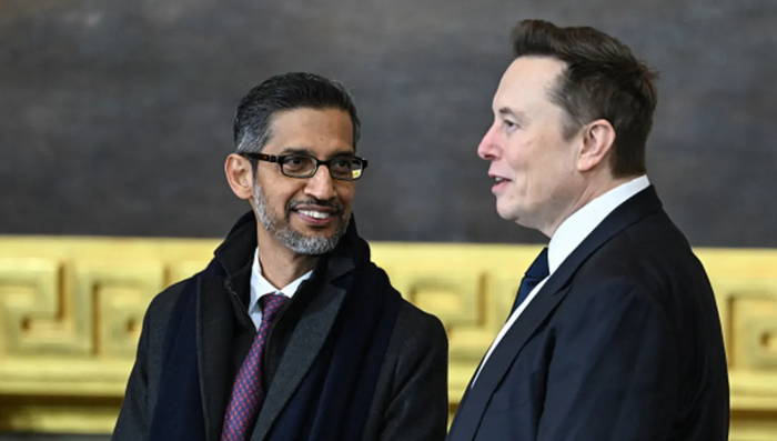 Giám đốc điều hành Google Sundar Pichai trò chuyện với Giám đốc điều hành Tesla và SpaceX Elon Musk, khi họ đến dự lễ nhậm chức trước khi Donald Trump tuyên thệ nhậm chức Tổng thống thứ 47 của Hoa Kỳ tại Điện Capitol Rotunda ở Washington, DC, vào ngày 20 tháng 1 năm 2025.&nbsp;Ảnh: CNBC