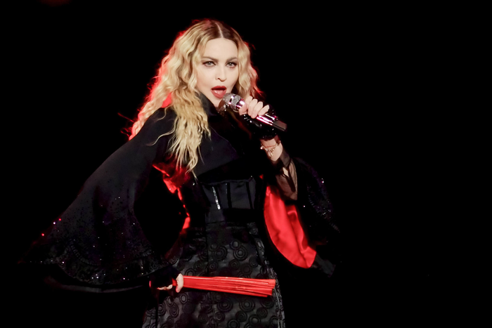 Sau màn khuấy đảo Quảng trường Thời đại, Madonna rục rịch tổ chức concert bí mật tại Anh Ảnh 1