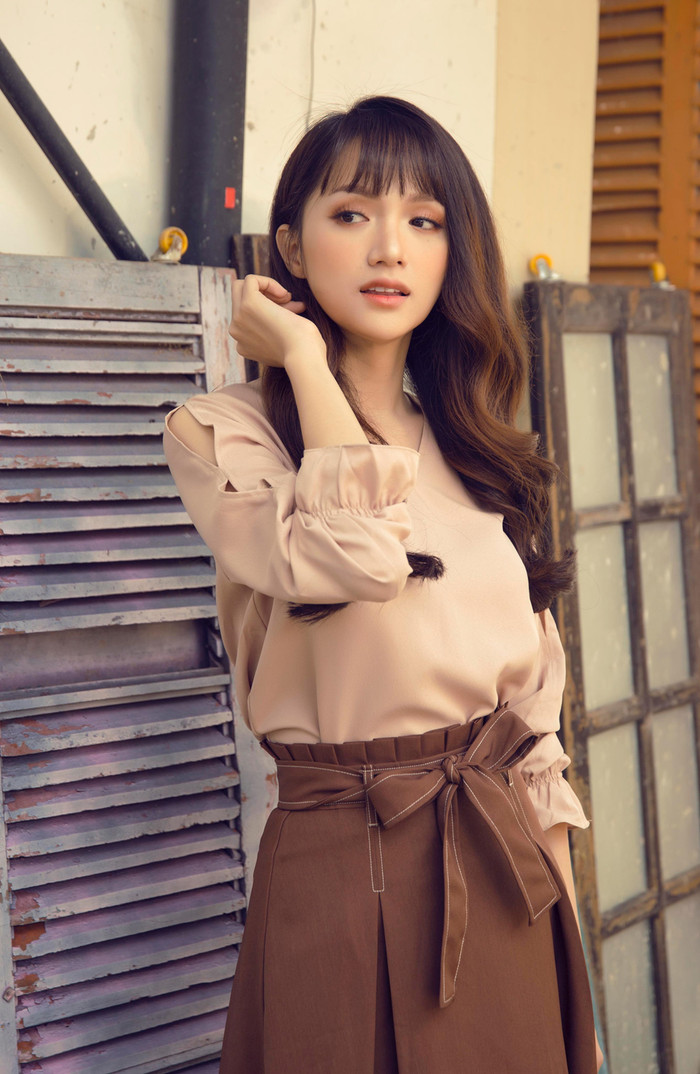 Mạng xã hội 'dậy sóng' với Hoa hậu Hương Giang Ảnh 3