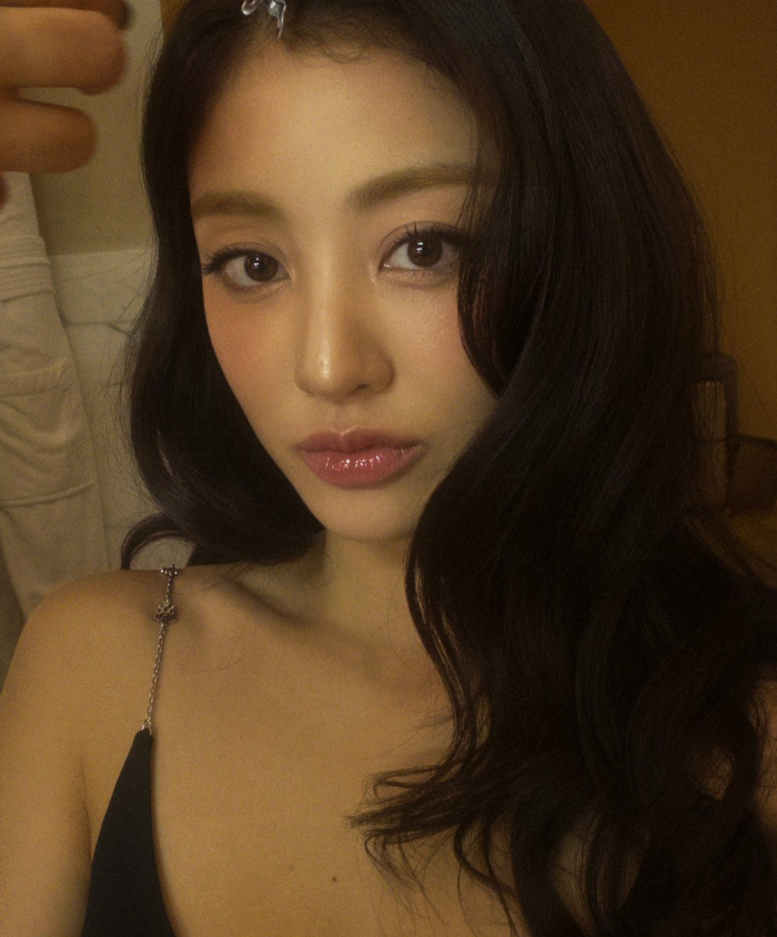 Hình ảnh mới nhất của Jihyo.&nbsp;