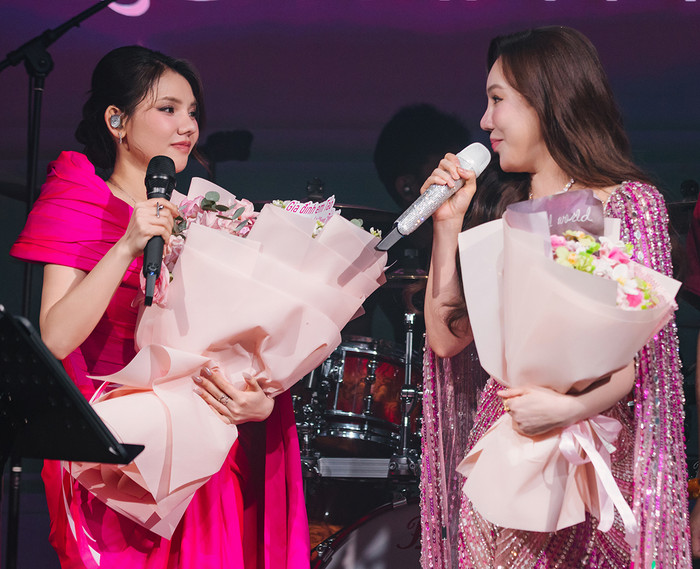Hồ Quỳnh Hương và Myra Trần mới đây đã có màn song ca khiến dân mạng 'dậy sóng'.