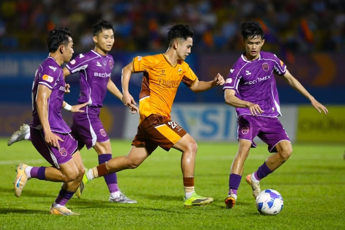 Becamex TP.HCM thắng HAGL nhưng vẫn chính thức rớt hạng sau 22 năm đầy đau đớn tại V.League. Ảnh: HAGL FC