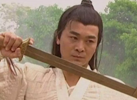 Địch Vân.