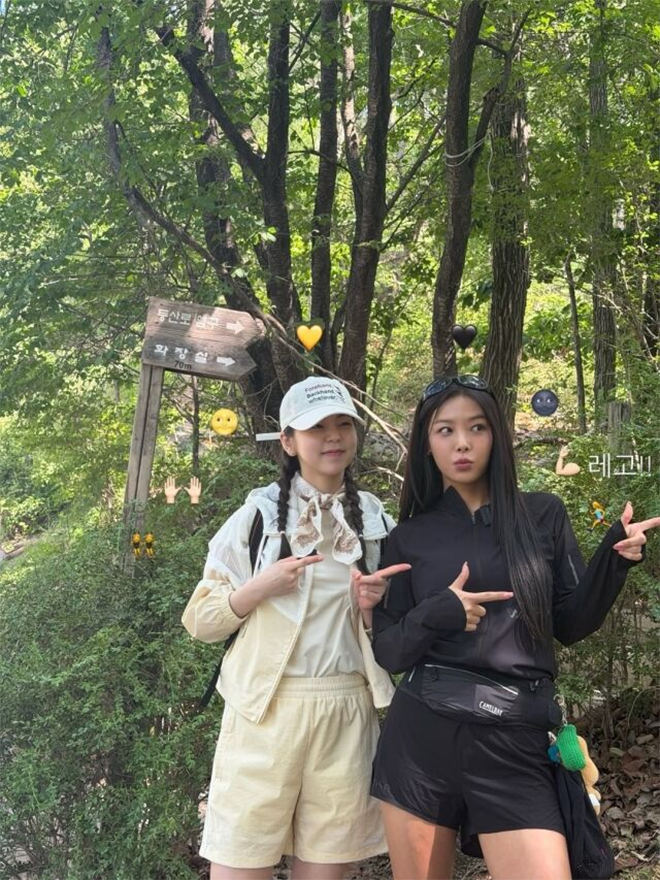 Ahn So Hee và Yubin ra mắt cùng Wonder Girls vào năm 2007, trở thành những gương mặt nổi bật của làn sóng K-pop thế hệ thứ hai.&nbsp;
