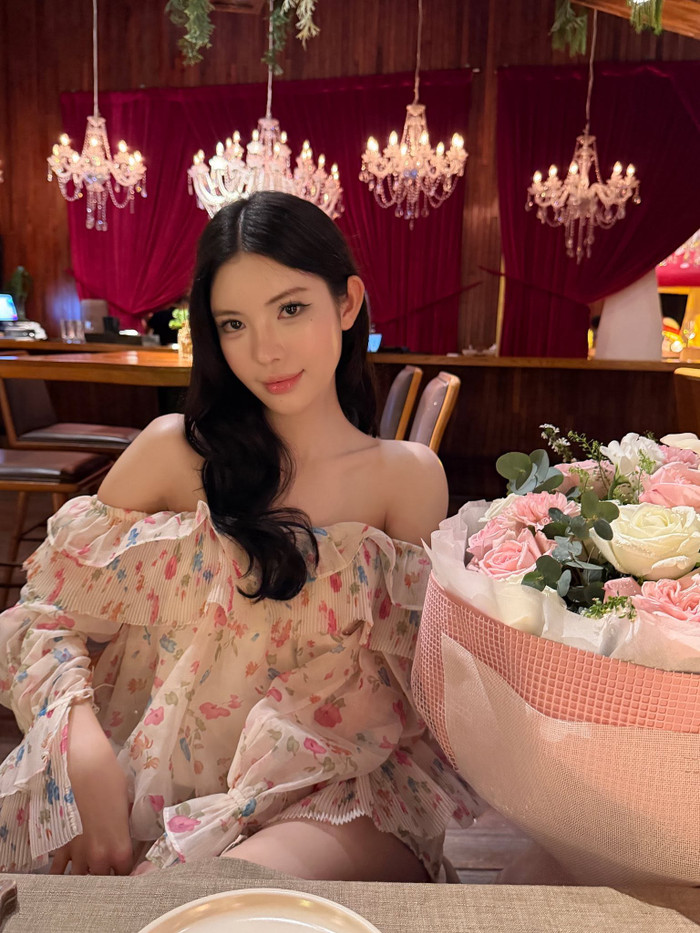 Gần đây Tường San gây tranh luận khi chia sẻ về kết quả Miss International Queen Vietnam 2023.&nbsp;