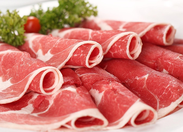 Nếu được sản xuất, vận chuyển và bảo quản đúng quy trình, thịt đông lạnh hoàn toàn an toàn để sử dụng.