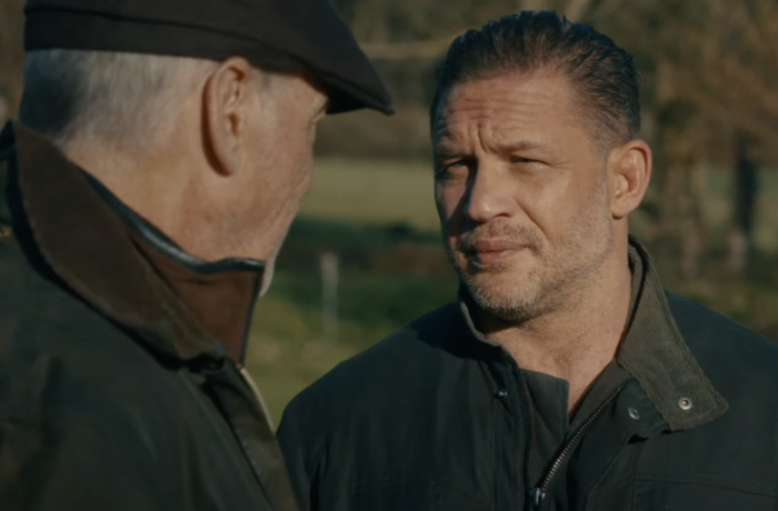 Tom Hardy sẽ tiếp tục góp mặt trong mùa 3 tiềm năng của series tội phạm MobLand trên Paramount+, sau khi đạt được thỏa thuận với ê-kíp sản xuất. Ảnh: Paramount+