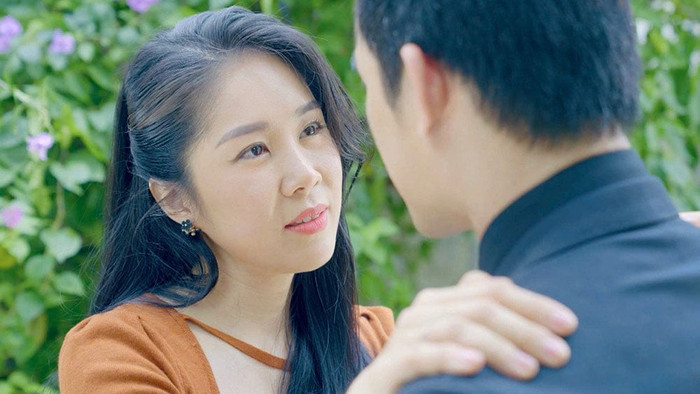 Bộ phim Bóng Ma Hạnh Phúc do Lê Phương đóng chính là phim truyền hình Việt duy nhất xuất hiện trong top đầu bảng xếp hạng độ thảo luận phim (Ảnh: THVL).&nbsp;