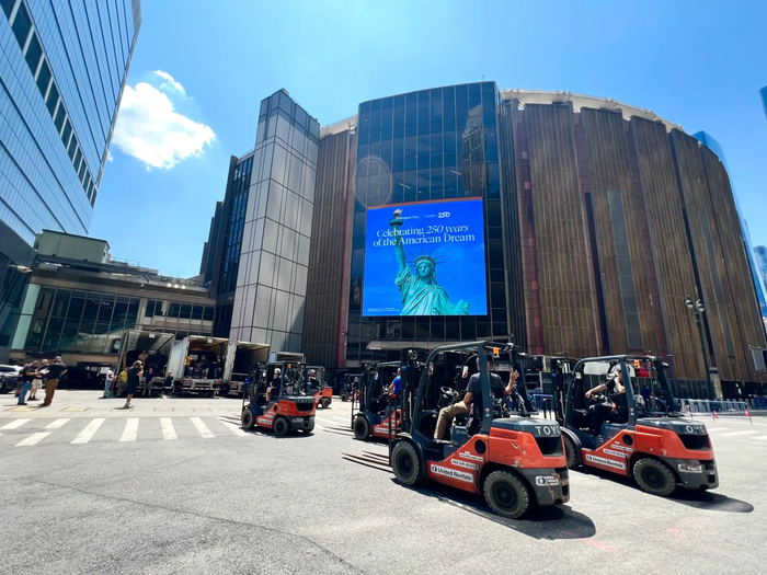 &nbsp;Taylor Swift và Travis Kelce sẽ tổ chức hôn lễ tại Madison Square Garden.