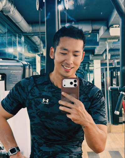Tuấn Trần chia sẻ hình ảnh tại phòng gym. Ảnh: FBNV