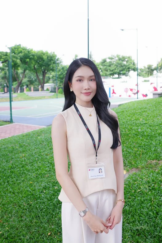 Á hậu Phương Anh nhắn nhủ kỳ thi chỉ là 'trạm dừng chân' trên hành trình dài. (Nguồn: FBNV)