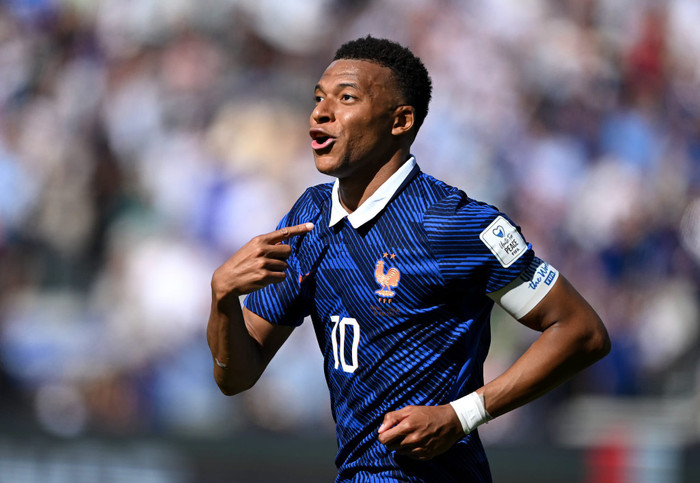 Mbappe quá hay, quá nguy hiểm. Ảnh: FIFA