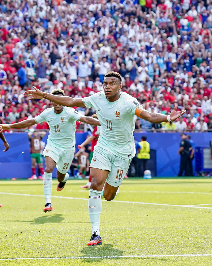 Mbappe lập cột mốc chưa từng có ở World Cup, đồng thời tiến sát hàng loạt kỷ lục vĩ đại của bóng đá thế giới. Ảnh: FIFA