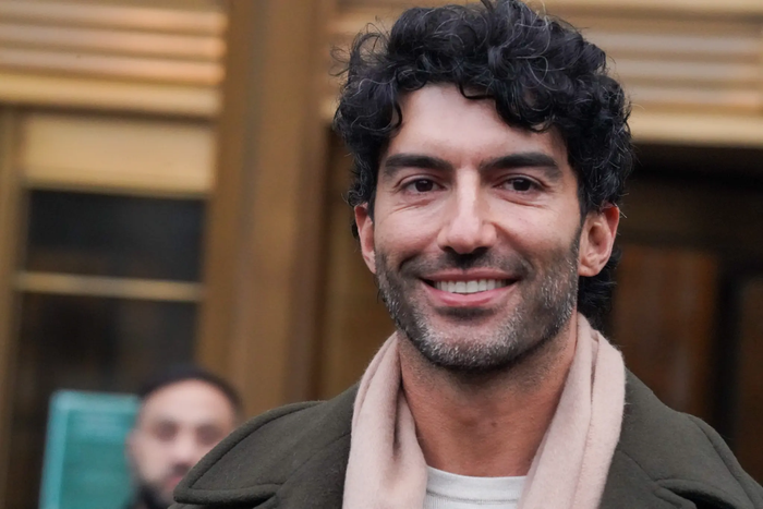 Justin Baldoni cũng lý giải nguyên nhân khiến anh giữ im lặng suốt thời gian qua.