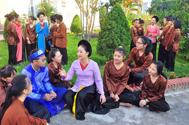 Nét đẹp dân ca Ví, Giặm xứ Nghệ.