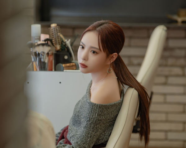 Oh Ha Na là ngôi sao nổi tiếng nhưng dần nhận ra mình đã đánh mất ước mơ.