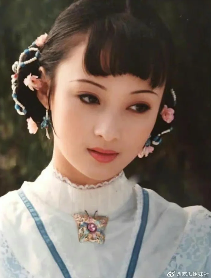 Tưởng Cần Cần gắn liền với danh xưng 'Tây Thi đẹp nhất màn ảnh Hoa ngữ'. (Ảnh: Weibo)