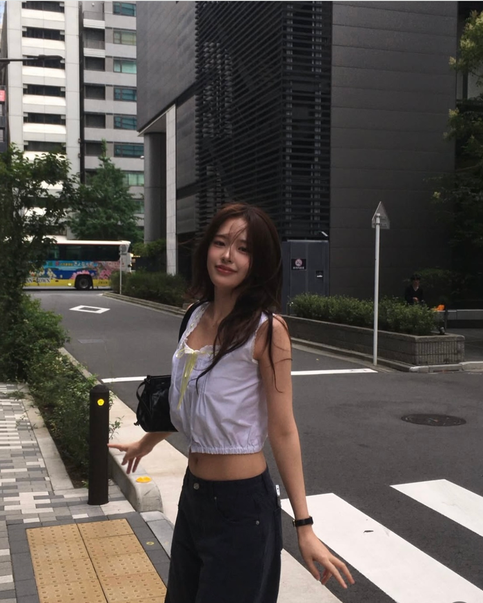 An Yu Jin vừa khiến người hâm mộ thích thú khi chia sẻ loạt ảnh mới trên trang cá nhân.