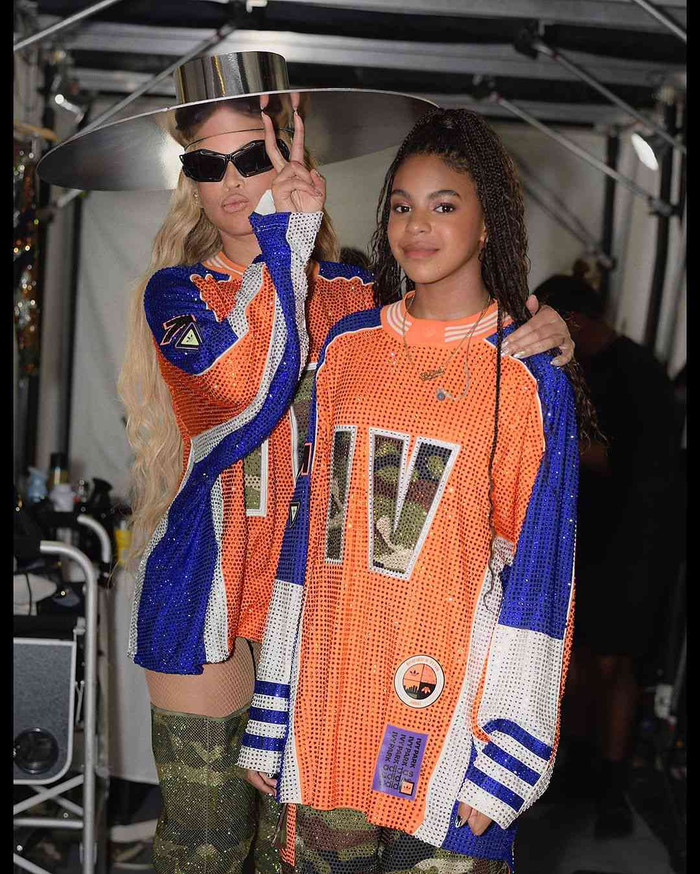 Beyoncé và con gái Blue Ivy xuất hiện trong đêm concert mở màn của Jay-Z Ảnh 5