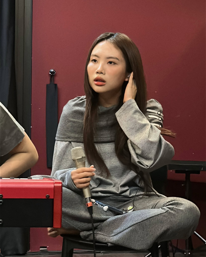 Phương Mỹ Chi dừng lại việc ra mắt album sau 3 năm khiến khán giả chờ đợi (Ảnh: FBNV).