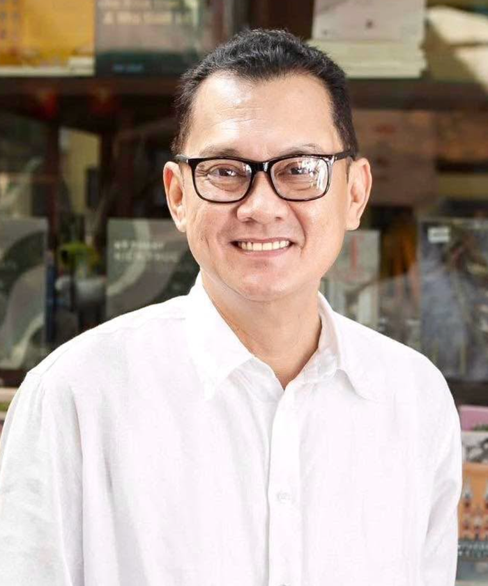 NSƯT Hữu Châu là một trong những gương mặt chủ lực của Sân khấu Thiên Đăng suốt gần 3 năm qua. Ảnh: FBNV