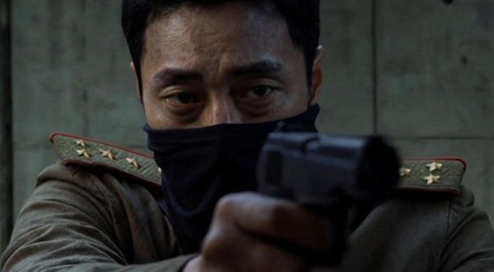 Phân đoạn tái hiện quá khứ của Kim Do Hyeon, nhân vật do So Ji Sub đảm nhận, trong một nhiệm vụ bí mật tại Triều Tiên.