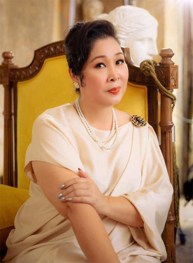 Vài năm trở lại đây, Hồng Vân lại chưa thực sự bùng nổ ở địa hạt điện ảnh như kỳ vọng.