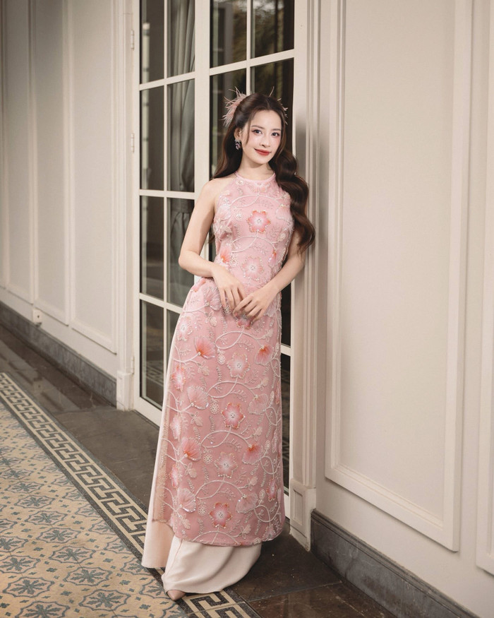 Từ hot girl đến diễn viên, Chi Pu đã góp mặt trong nhiều dự án điện ảnh ăn khách. Ảnh: FBNV.