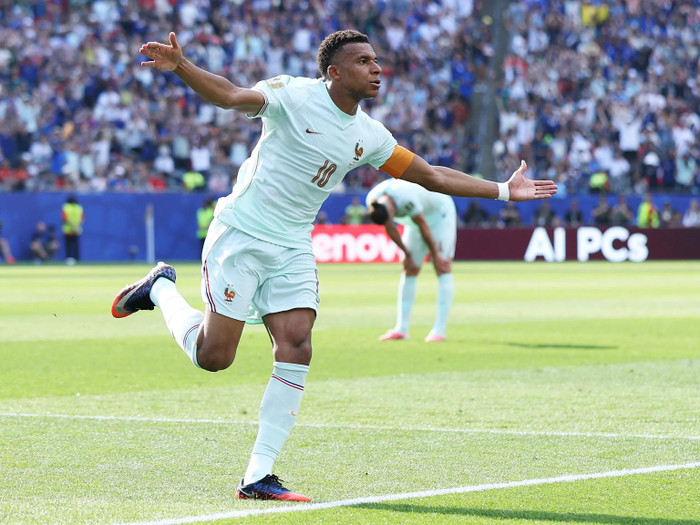 Sau khi đánh bại Morocco 2-0 để giành vé vào bán kết World Cup 2026, tuyển Pháp sẽ chạm trán Tây Ban Nha trong trận đấu được xem là màn so tài đỉnh cao của giải đấu. Ảnh: FIFA