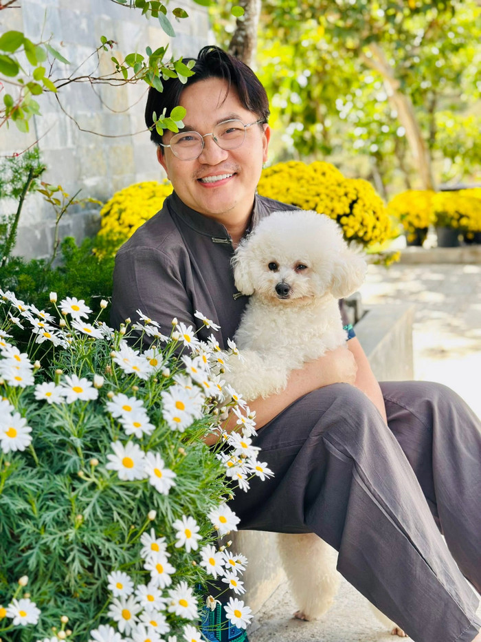MC Đại Nghĩa là nam nghệ sĩ tài năng được nhiều thế hệ khán giả yêu thích (Ảnh: FBNV).