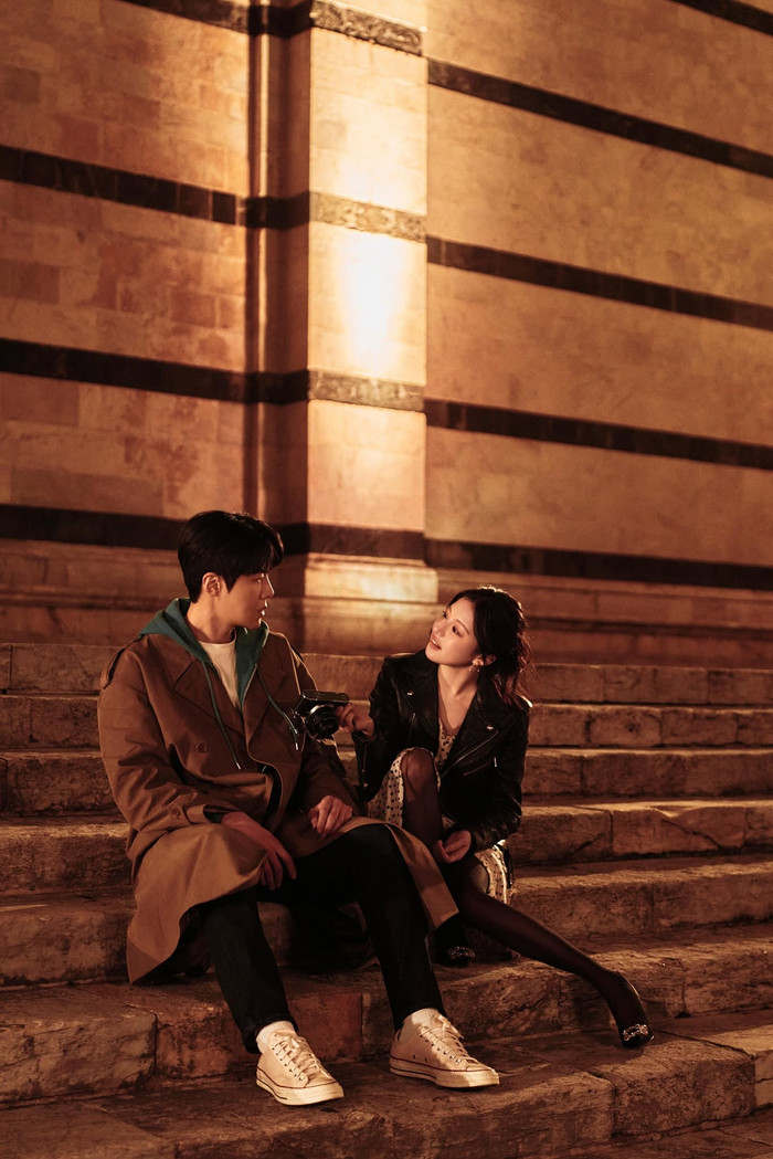 Can This Love Be Translated? với sự góp mặt của Kim Seon Ho và Go Youn Jung. Ảnh: NSX